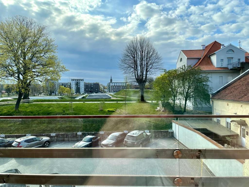 Victoria Old Town Apartments Клайпеда Экстерьер фото